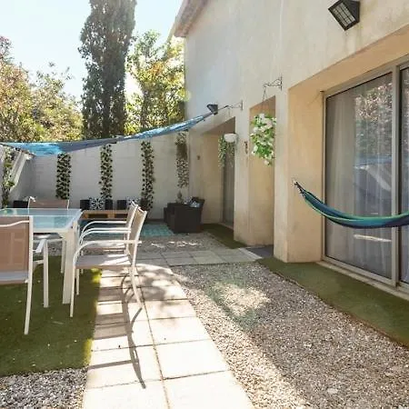 Maison Al Una Proche Pezenas Montpellier Et Beziers Dans L'herault Rivieres 8km Plages Meze, Sete, Ballaruc Les Bains, Etang De Thau, Vias, Valras, Marseillan, Vendre Serignan, Lac Du Salagou Cirques De Moureze Et Navacelle Entre 16 Et 33km Hébergement de vacances
